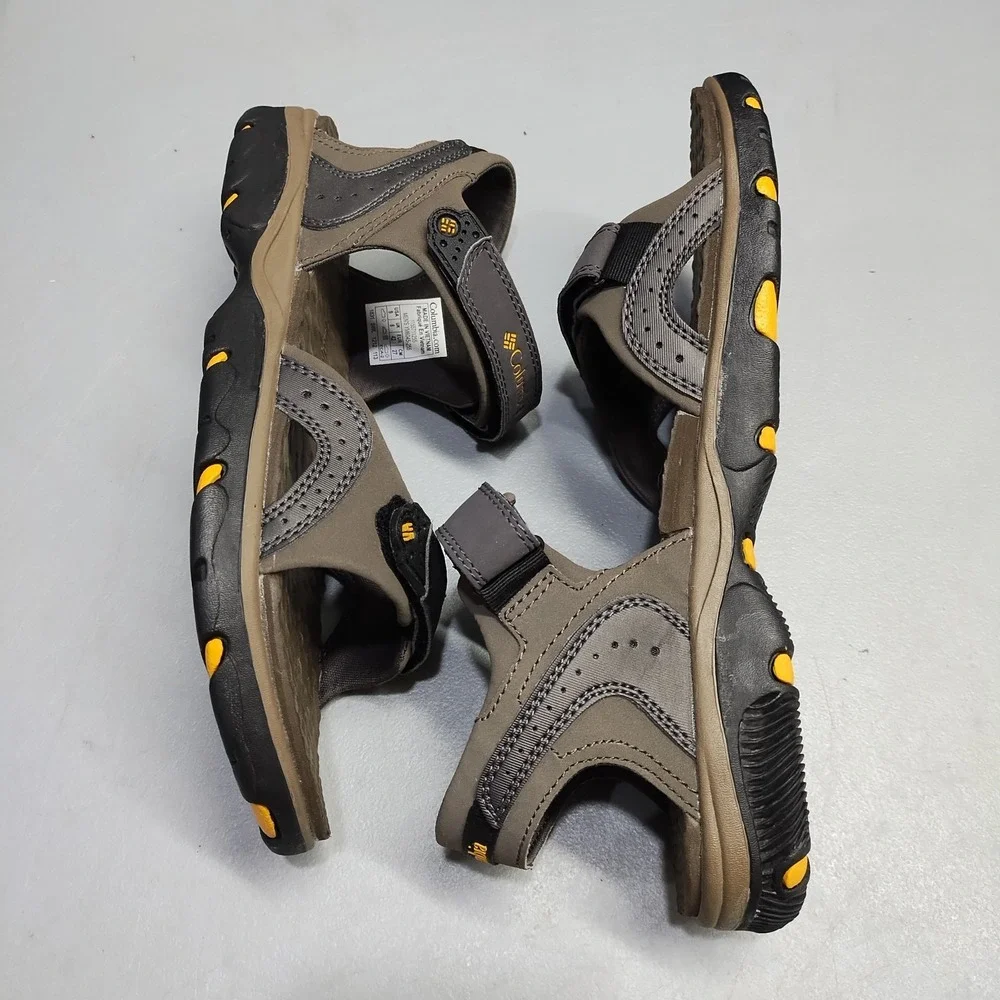 Columbia Riptide II Hiking Sandals Mens 9 Gray Black Comfort Open Toe YM6045-255